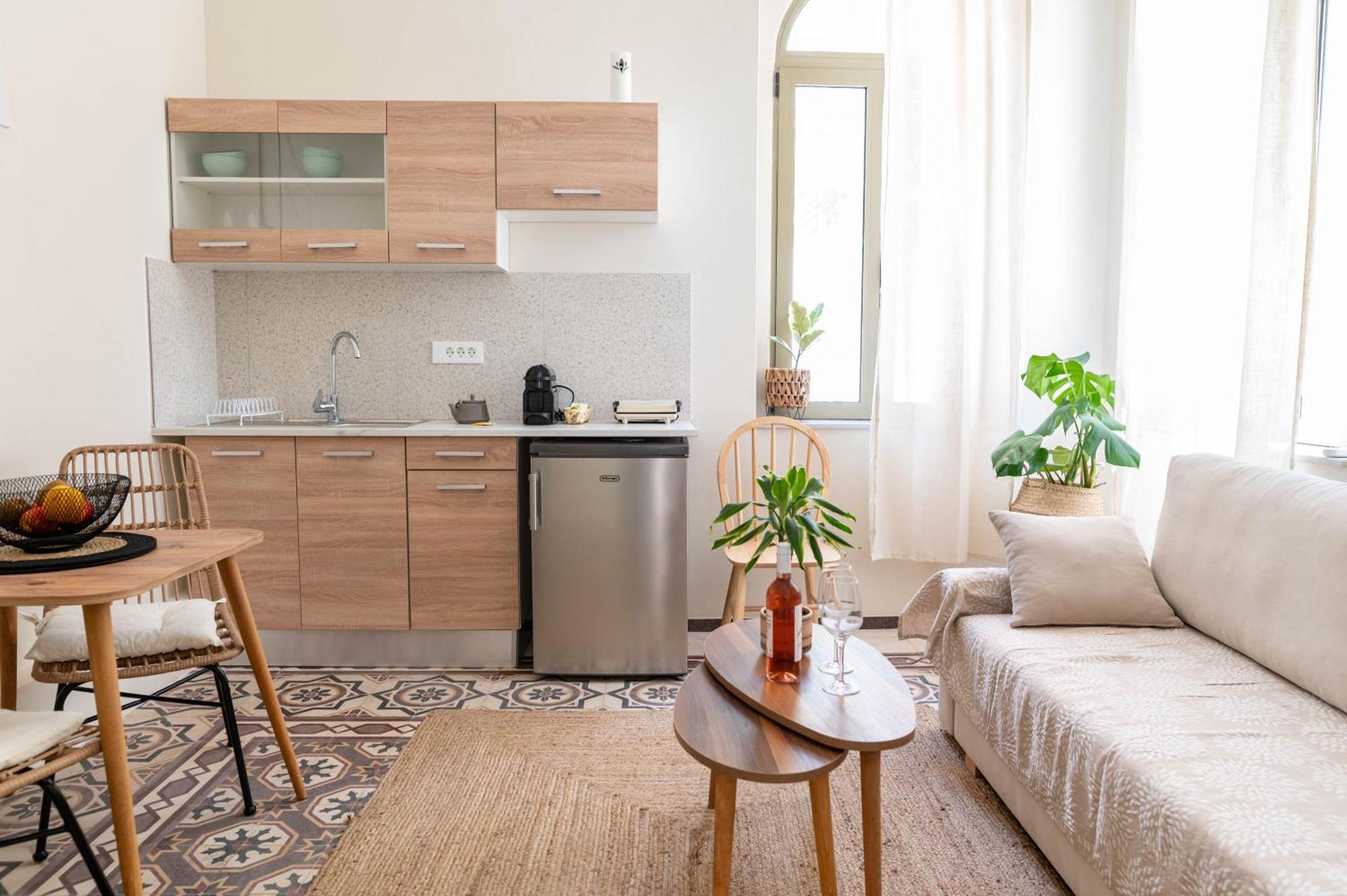 Kosnian City Suites المظهر الخارجي الصورة