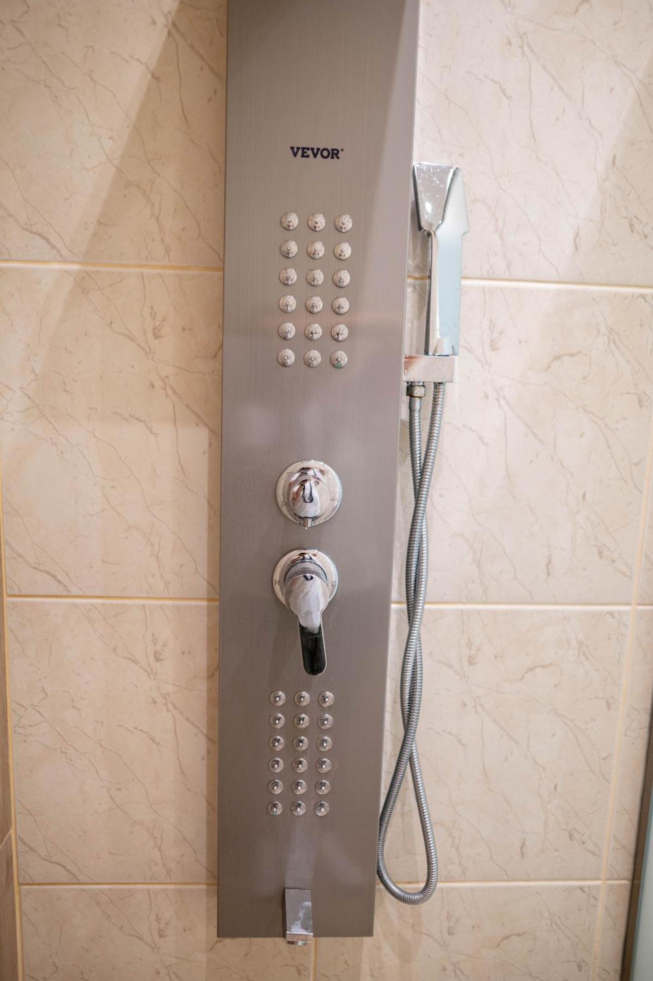 Kosnian City Suites المظهر الخارجي الصورة