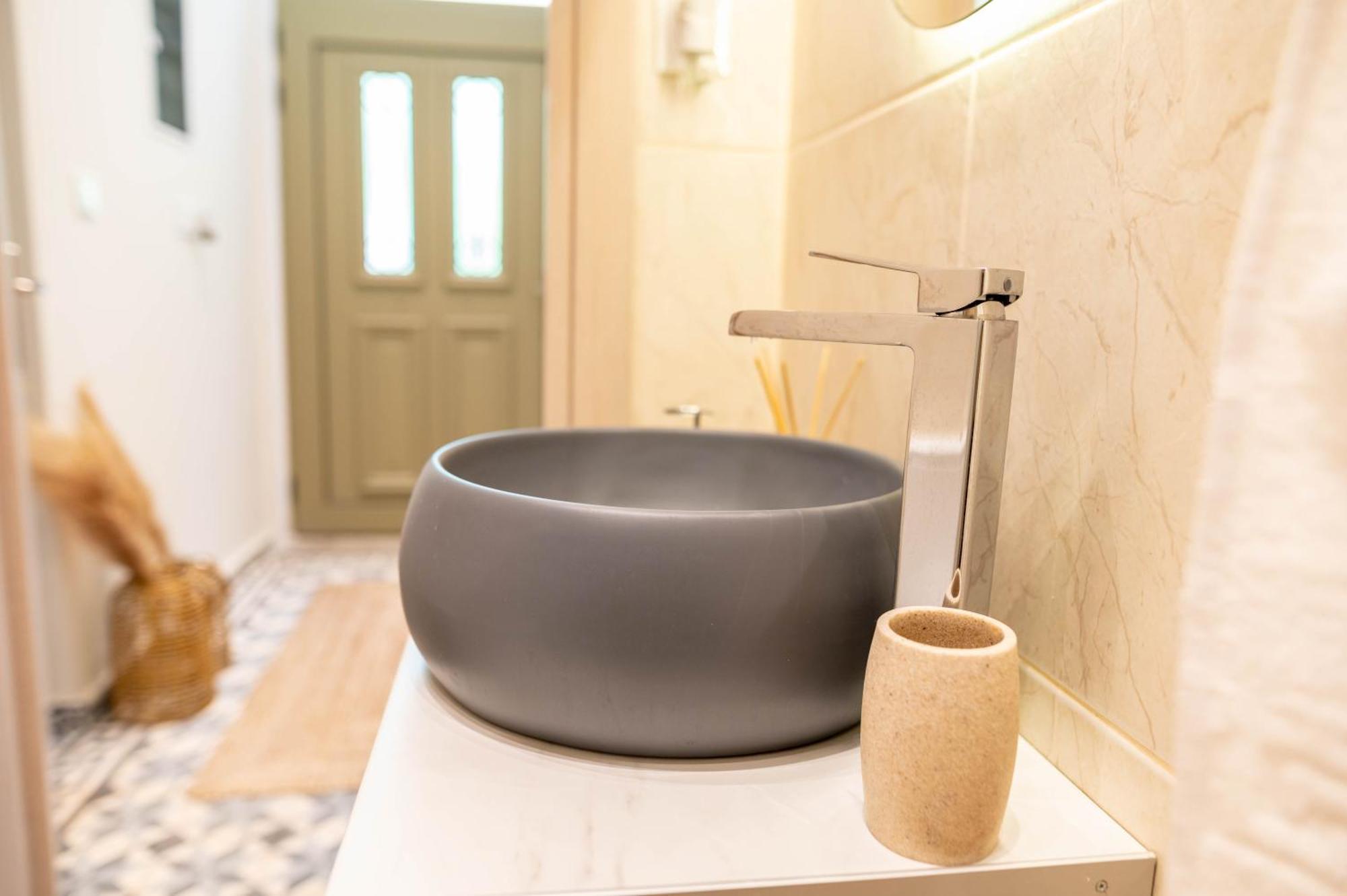 Kosnian City Suites المظهر الخارجي الصورة